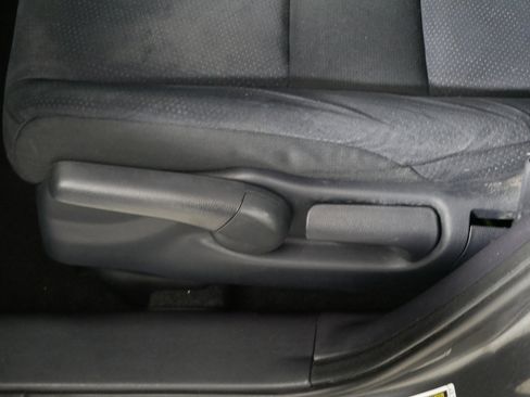 Used 2011 Honda CR-V SE image 20