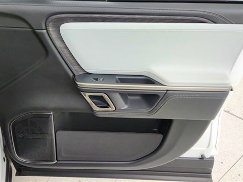 Used 2024 Rivian R1S Adventure image 25