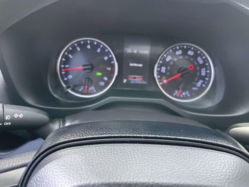 Used 2019 Toyota RAV4 XLE image 38