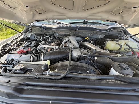 Used 2022 Ford F250 Lariat AWD/4WD image 13