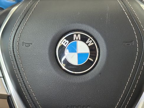Used 2019 BMW 740i RWD image 28