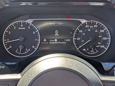 Used 2024 Nissan Pathfinder SV w/ Lighting Package (N92) image 11