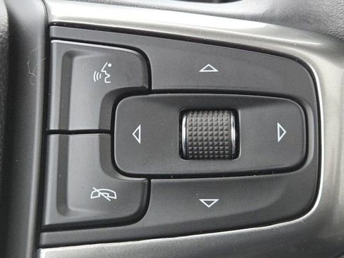 Used 2021 Chevrolet Tahoe Premier w/ Premium Package image 12