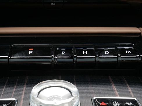 Used 2025 Lincoln Navigator Black Label AWD/4WD image 27
