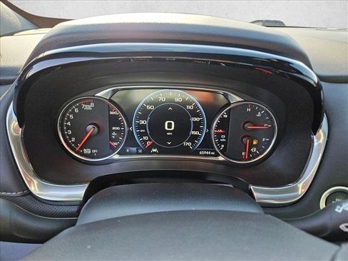 Used 2023 Chevrolet Traverse Premier w/ Redline Edition image 17