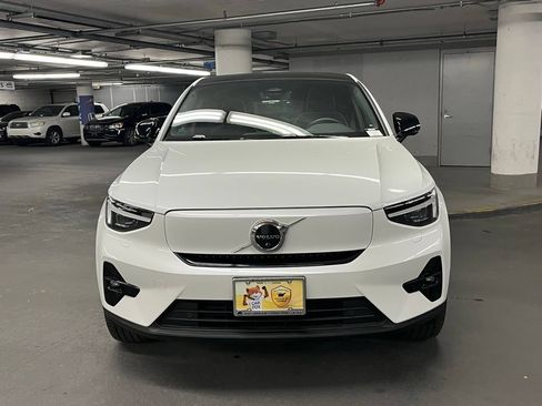 Used 2023 Volvo C40 P8 Recharge Ultimate w/ Protection Package Premier AWD/4WD image 28