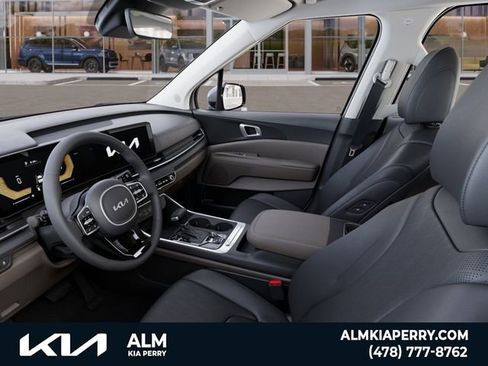 New 2026 Kia Carnival EX FWD image 17