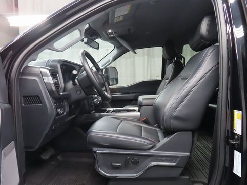 Used 2024 Ford F350 Lariat w/ Lariat Ultimate Package image 9