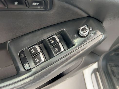 Used 2016 Audi Q5 2.0T Premium Plus w/ Technology Package image 13