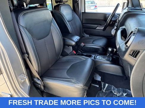 Used 2018 Jeep Wrangler Unlimited Sport AWD/4WD image 11