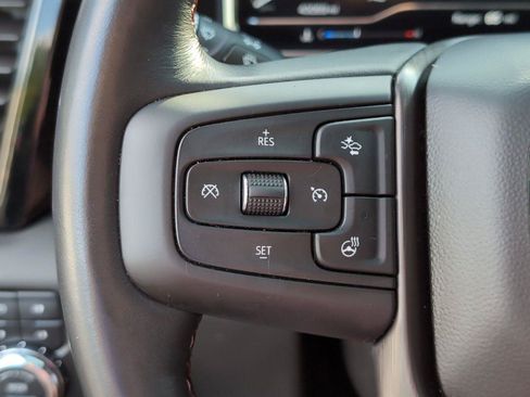 Used 2025 GMC Sierra 2500 AT4X AWD/4WD image 31