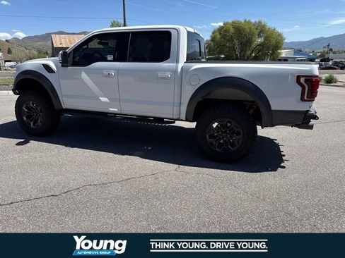 Used 2019 Ford F150 Raptor w/ Equipment Group 802A Luxury AWD/4WD image 4