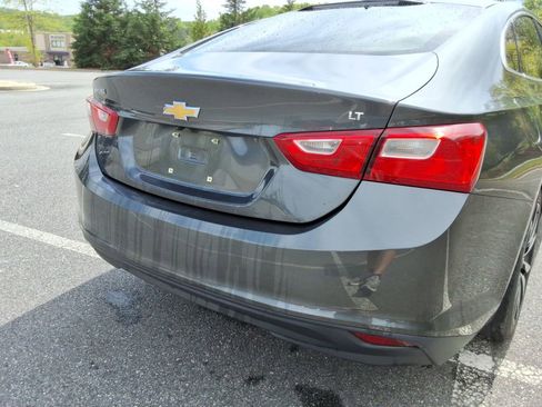 Used 2016 Chevrolet Malibu LT w/ Leather Package image 8