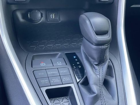 Used 2024 Toyota RAV4 LE image 14