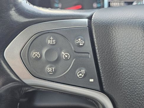 Used 2019 Chevrolet Suburban LT AWD/4WD image 27