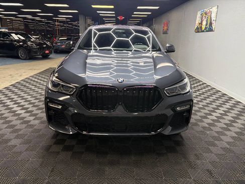 Used 2020 BMW X6 M50i image 4