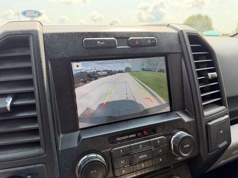 Used 2018 Ford F150 XL w/ Equipment Group 101A Mid AWD/4WD image 18