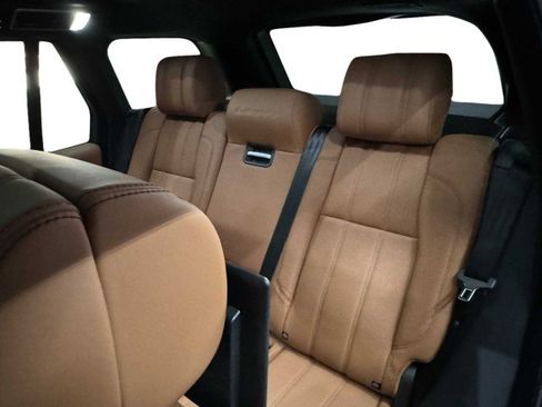 Used 2017 Land Rover Range Rover Autobiography image 60