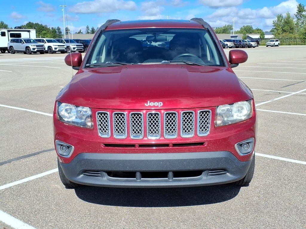 Used 2015 Jeep Compass High Altitude FWD image 2