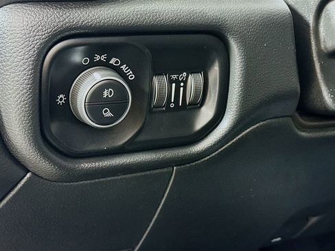 Used 2019 RAM 2500 Laramie image 10