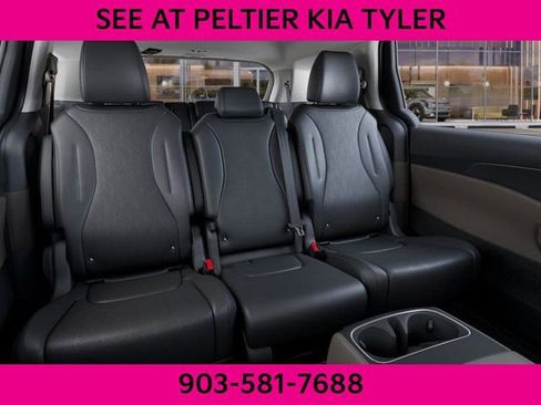 New 2026 Kia Carnival image 18