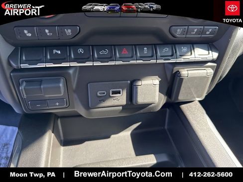 Used 2019 Chevrolet Silverado 1500 LTZ w/ LTZ Plus Package image 14