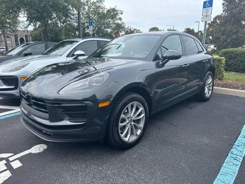 Certified 2026 Porsche Macan AWD/4WD image 1
