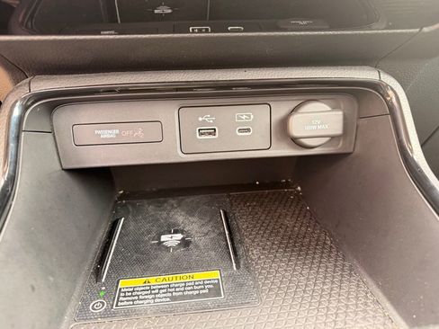 Used 2023 Honda CR-V EX-L image 16