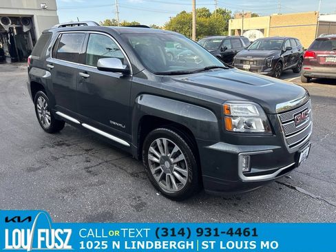 Used 2017 GMC Terrain Denali FWD image 1