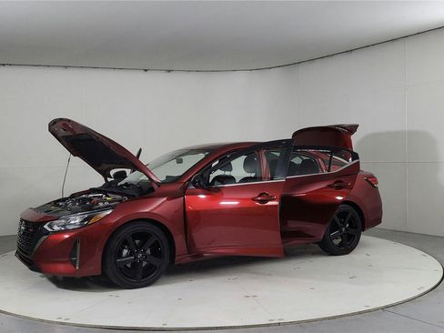Used 2024 Nissan Sentra SR image 10