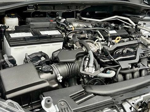 Certified 2022 Toyota Corolla Cross L AWD/4WD image 25