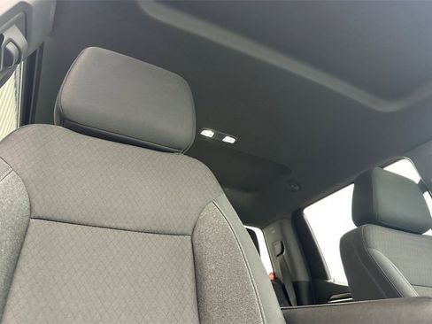 Used 2024 GMC Sierra 1500 Elevation image 17