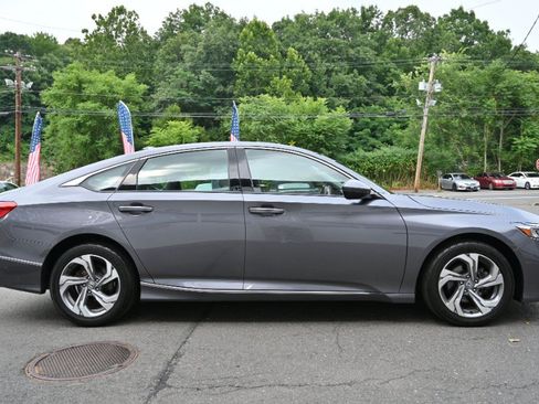 Used 2020 Honda Accord EX-L image 6