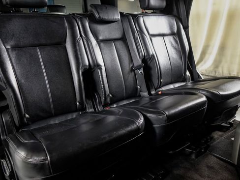 Used 2020 Ford Expedition XLT w/ Equipment Group 202A image 29