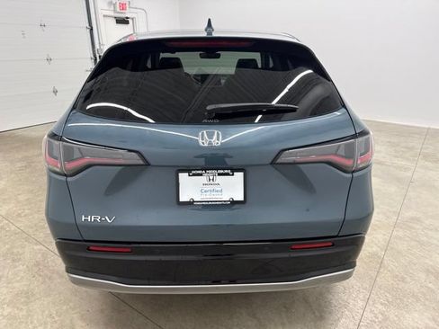 Certified 2024 Honda HR-V EX-L image 6