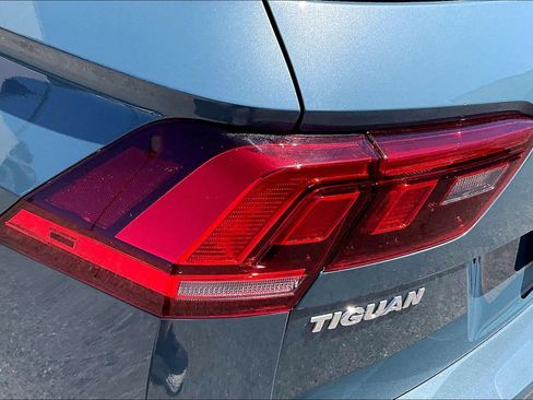 Used 2019 Volkswagen Tiguan S AWD/4WD image 28