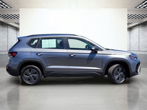Certified 2025 Volkswagen Taos S FWD image 6