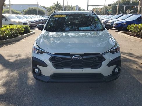 Used 2024 Subaru Crosstrek 2.0i Premium AWD/4WD image 8