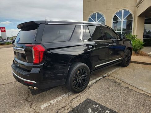 Used 2023 GMC Yukon Denali image 4