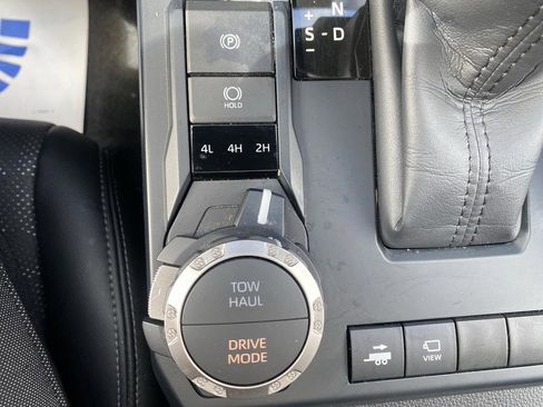 Used 2025 Toyota Tacoma TRD Sport w/ TRD Sport Premium Package image 28