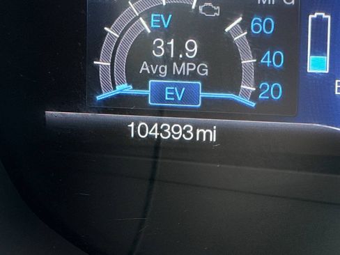 Used 2018 Ford Fusion SE FWD image 42