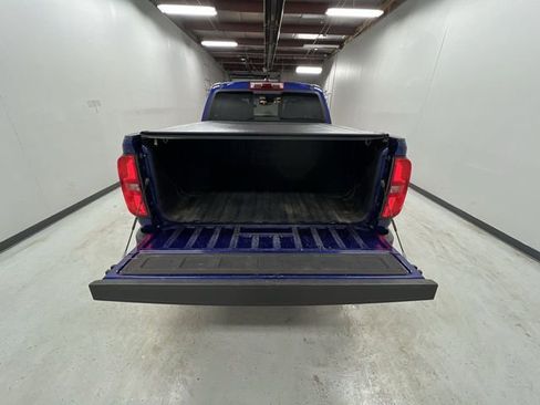 Used 2017 Chevrolet Colorado LT w/ LT Convenience Package image 23