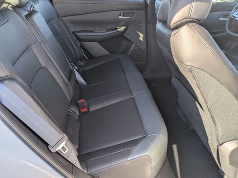 New 2026 Nissan Leaf SV+ w/ Floor Mat Package (SV+) FWD image 28