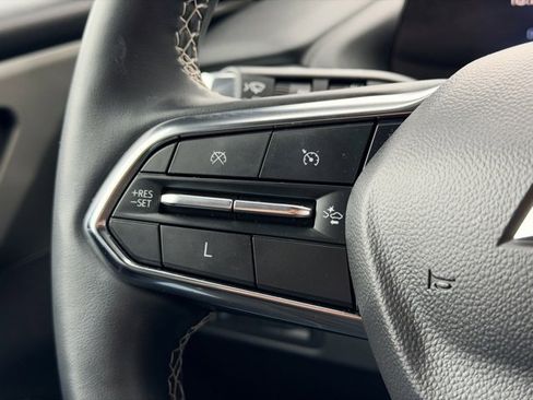 Certified 2024 Chevrolet Traverse LS image 9