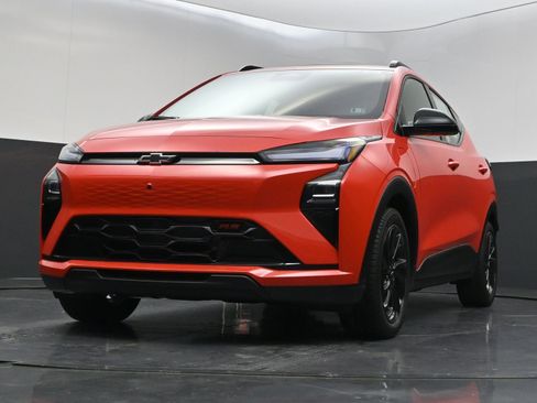 New 2027 Chevrolet Bolt RS w/ Technology Package FWD image 39
