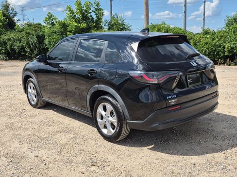Used 2024 Honda HR-V LX image 3