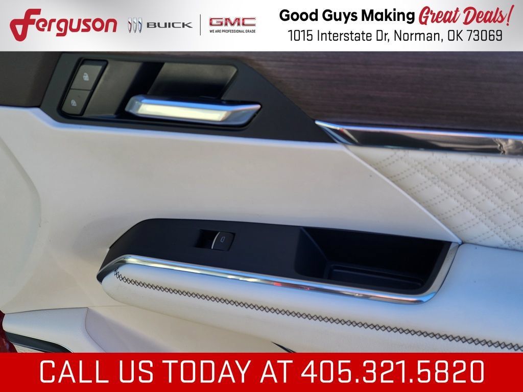 New 2026 GMC Acadia Denali w/ Super Cruise Package FWD image 43