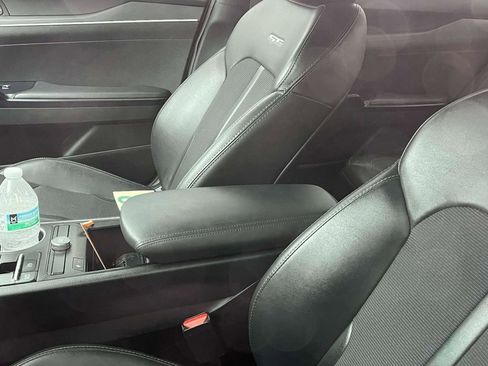 Used 2022 Kia K5 GT-Line image 5