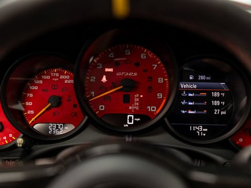 Certified 2019 Porsche 911 GT3 RS RWD image 50