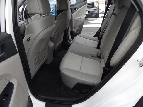 Used 2016 Hyundai Tucson SE w/ Option Group 02 image 15